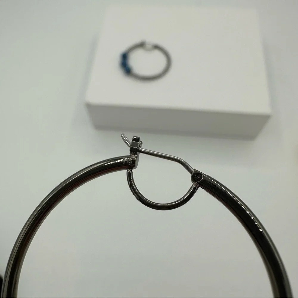 Henri Bendel Rocks Blue Rhinestone Gunmetal Hoop Pierced Earrings